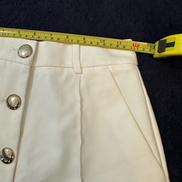 NWOT Zara Cream High-Waisted Shorts with Button Detail - Picture 12 of 14